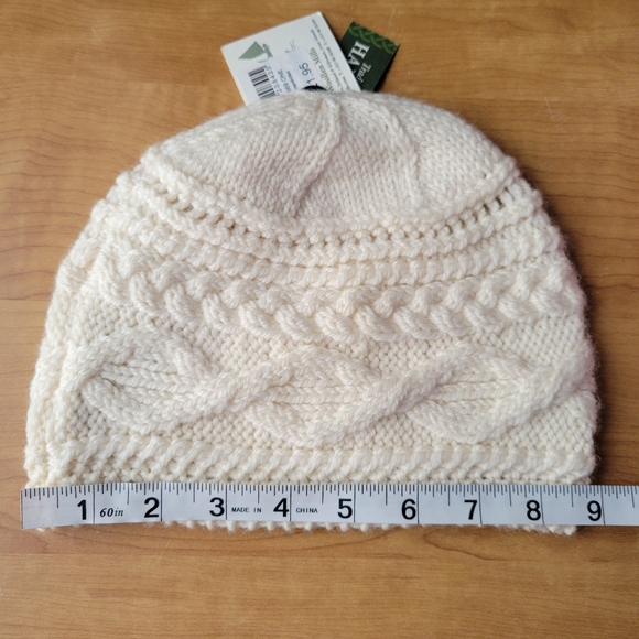 Aran Woolen Mills Merino Wool Irish knit hat - Picture 5 of 5